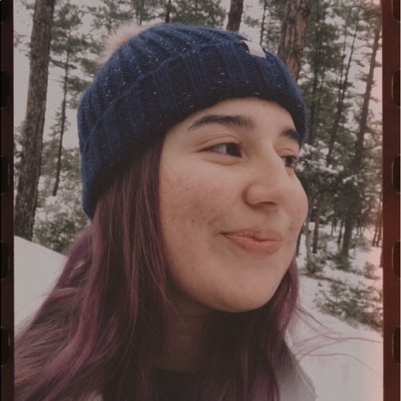 Meet your Posher, Paola - Picture 1 of 1